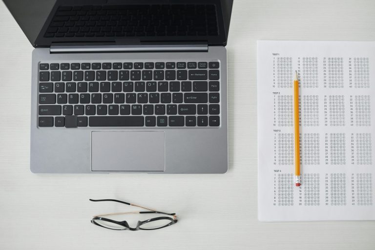 How Zoom 1-to-1 Theory Classes Help Learners Stay Accountable